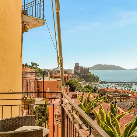 Sea View Private Parking Position * Lerici